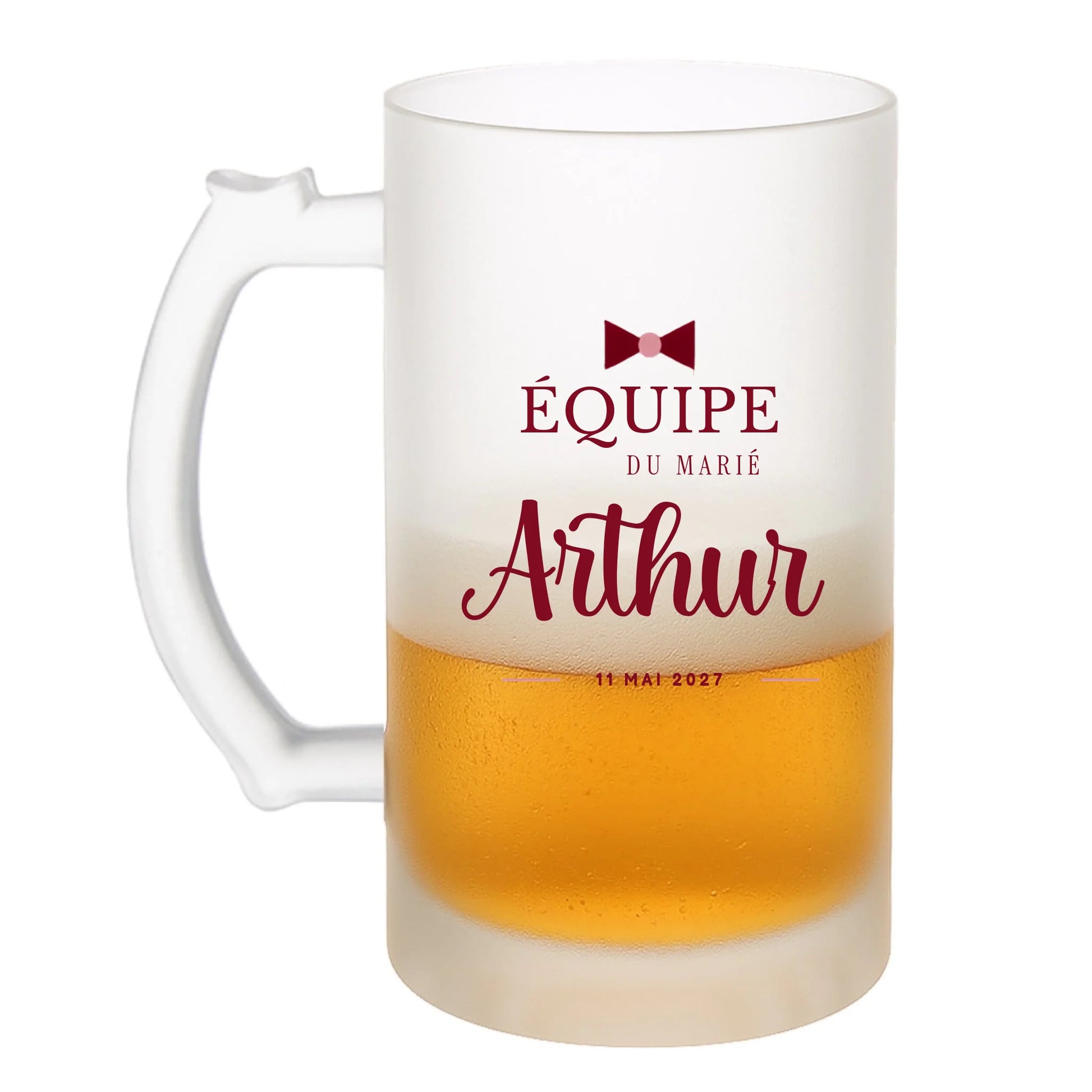 Chope à bière EVG personnalisée remplie de bière avec prénom Équipe du Marié