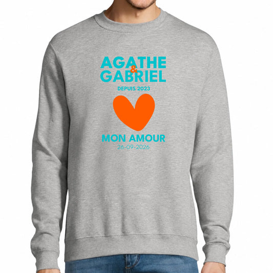 Sweat homme gris personnalisé Prénoms & Date des Amoureux | Vulpa